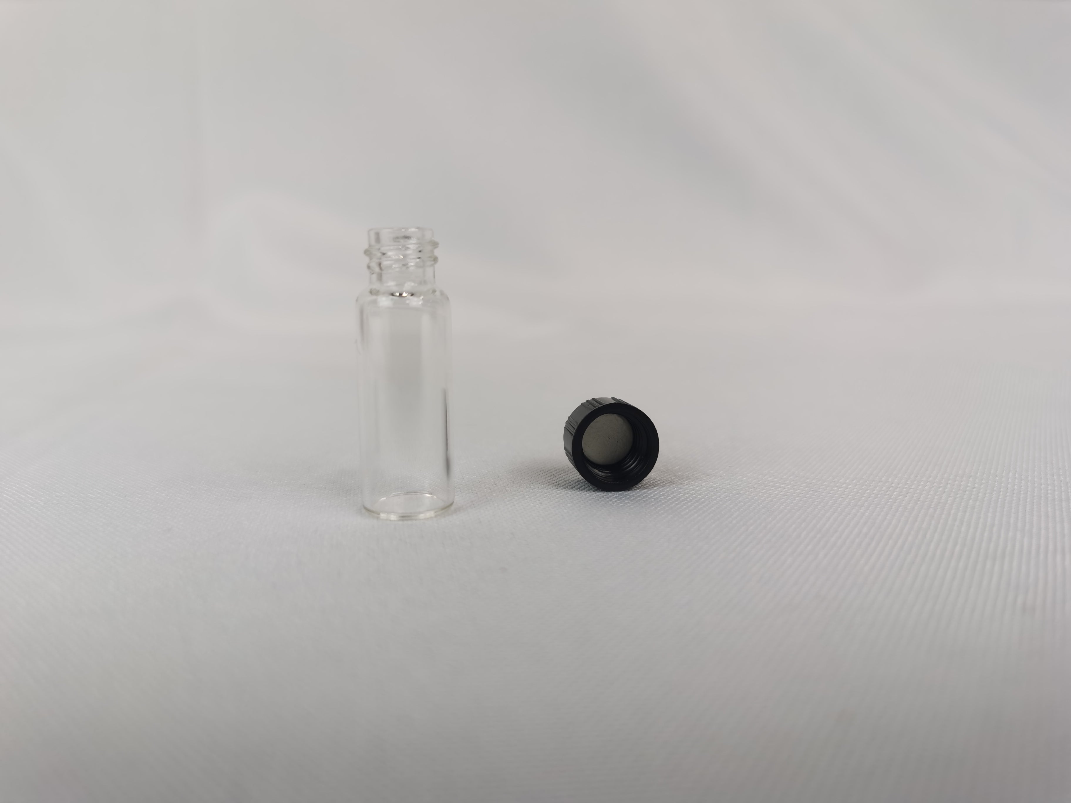 0.5 dram Clear Glass Threaded Vials